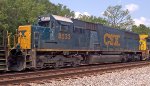 CSX 8533 sits in the Conrad Yelvington siding